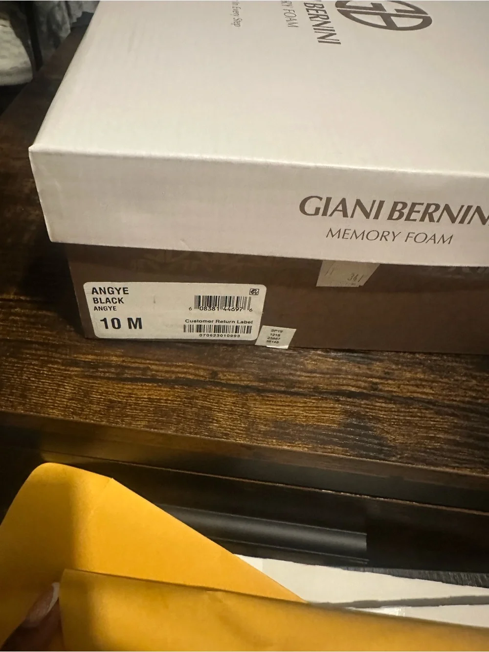 Giani Bernini Two-Tone Shoe Box in White and Brown